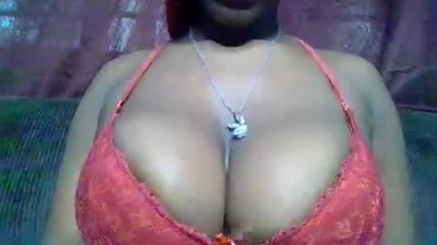Snapshot of cutie_pumpkin_ chatting on May 25, 2026, 5:46 am CUTIE online show from May 25, 2026, 5:46 am