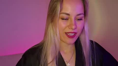 cutie_xoxo_ online show from June 4, 2026, 10:54 am