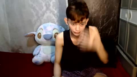 Xam online show from April 20, 2026, 1:30 am