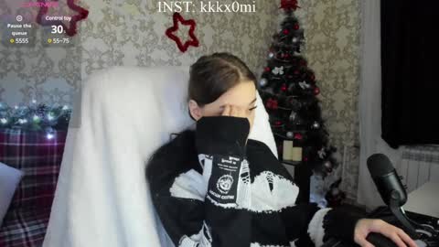 cutiekitty_cb online show from December 21, 2024, 1:53 pm