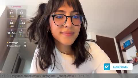 cutiepiemiu -  online show from January 8, 2025, 10:37 pm