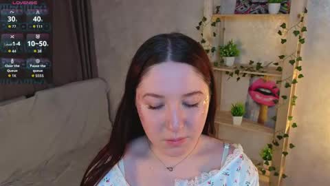 Snapshot of cutierudy chatting on June 8, 2026, 4:02 am Hello im Rudy online show from June 8, 2026, 4:02 am