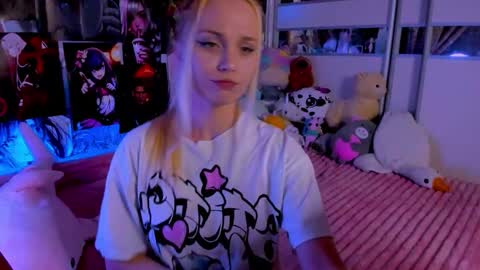 Nora online show from October 18, 2025, 8:31 pm