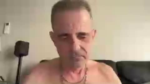 Snapshot of cwaddle chatting on July 15, 2026, 6:02 pm cwaddle online show from July 15, 2026, 6:02 pm