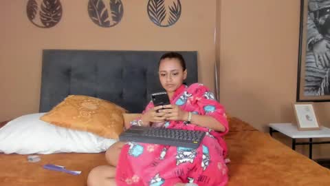 Snapshot of cyan_black chatting on January 7, 2025, 4:27 pm Cyan online show from January 7, 2025, 4:27 pm