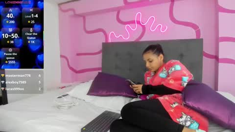 Snapshot of cyan_black chatting on February 13, 2025, 7:21 pm Cyan online show from February 13, 2025, 7:21 pm