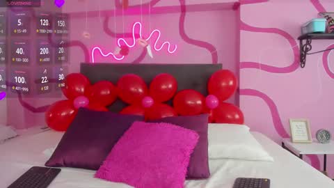 Snapshot of cyan_black chatting on February 15, 2025, 6:44 pm Cyan online show from February 15, 2025, 6:44 pm