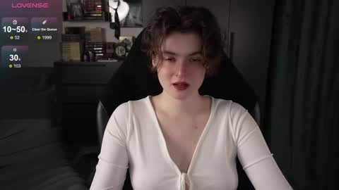 Helen Blossom online show from April 7, 2026, 1:11 pm