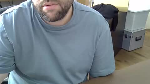 cyrsug online show from March 29, 2026, 9:42 am