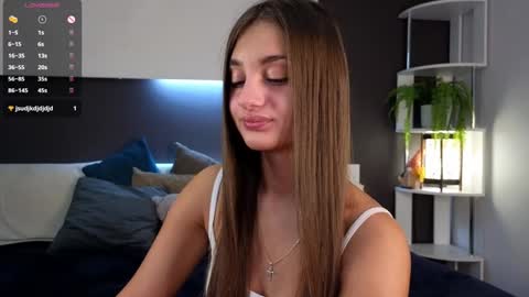 Isabella online show from December 21, 2024, 1:15 am