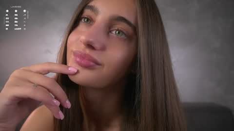 Snapshot of czamabech chatting on July 16, 2026, 11:22 pm Isabella online show from July 16, 2026, 11:22 pm