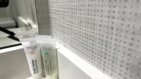 d3luluxx online show from December 19, 2025, 6:26 pm