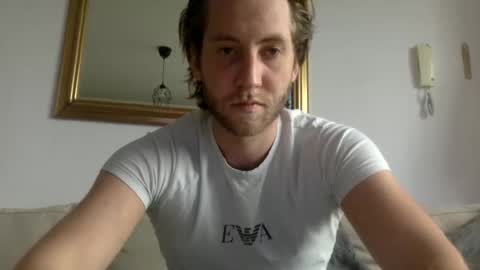 d3nnis_123 online show from February 15, 2025, 2:33 pm