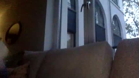 d3nnis_123 online show from October 6, 2025, 5:49 am