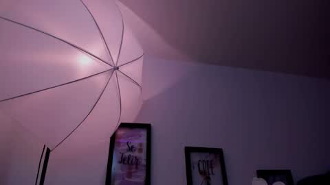 darling online show from January 1, 2025, 8:24 am