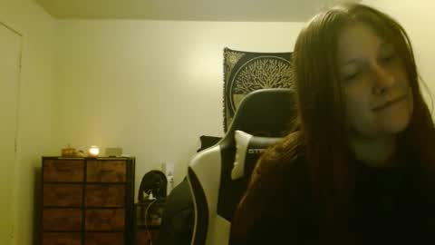 Daisy online show from December 10, 2024, 5:00 pm