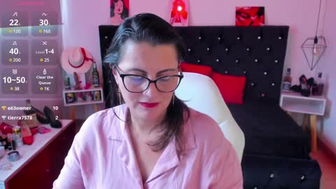 Mia  online show from January 15, 2025, 8:37 pm