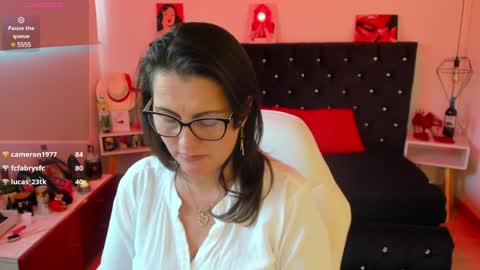 Mia  online show from January 18, 2025, 6:53 pm