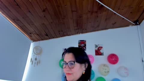Mia  online show from February 1, 2025, 8:26 pm
