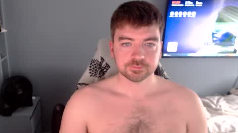 d_surman1994 online show from September 22, 2025, 3:47 pm