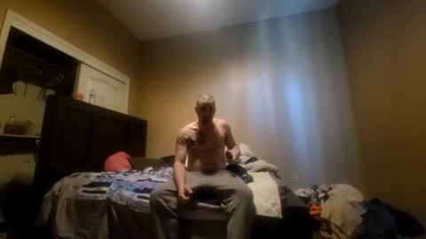 Snapshot of da_man411212 chatting on June 21, 2026, 8:22 pm da_man411212 online show from June 21, 2026, 8:22 pm