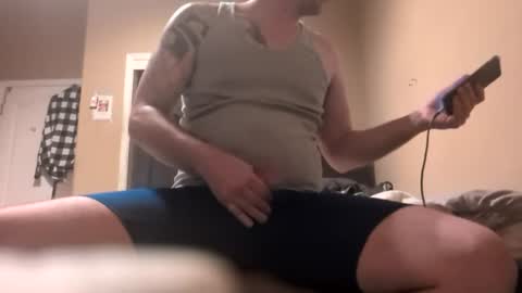 Snapshot of da_man411212 chatting on June 24, 2026, 10:14 am da_man411212 online show from June 24, 2026, 10:14 am