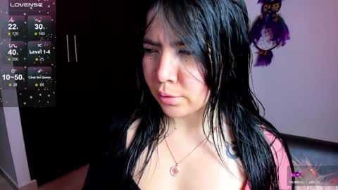 Ailyn  online show from December 11, 2024, 5:21 am