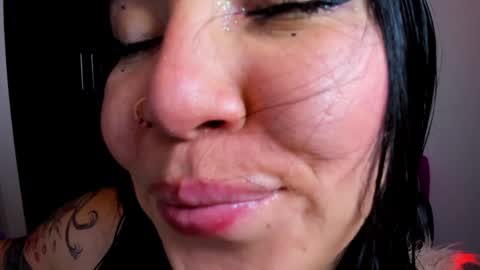 Ailyn  online show from January 26, 2025, 8:45 pm