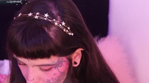 Darlene online show from February 27, 2025, 4:43 pm