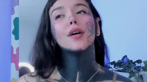 Darlene online show from March 8, 2025, 10:02 pm