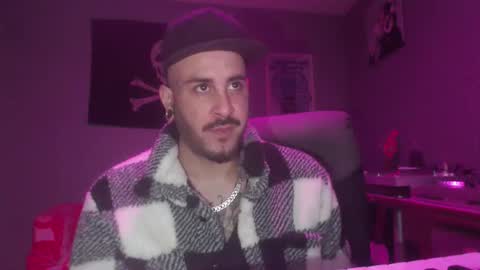 Snapshot of dabirdfree chatting on November 13, 2025, 5:23 pm Destroyer online show from November 13, 2025, 5:23 pm