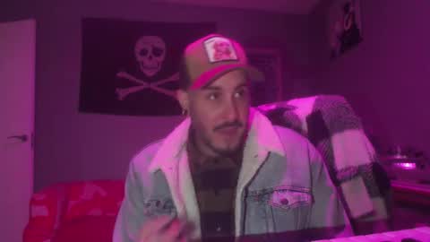 Snapshot of dabirdfree chatting on November 19, 2025, 7:14 pm Destroyer online show from November 19, 2025, 7:14 pm