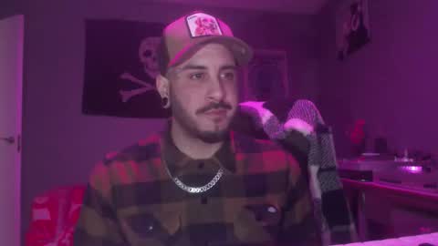 Snapshot of dabirdfree chatting on November 30, 2025, 2:15 am Destroyer online show from November 30, 2025, 2:15 am