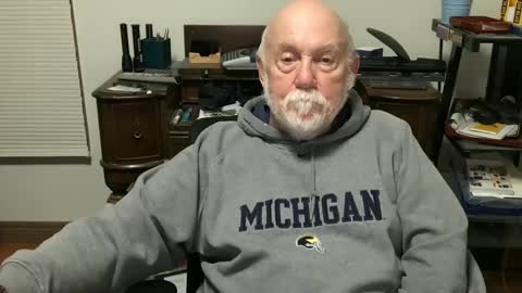 dack47 online show from February 25, 2025, 4:35 am