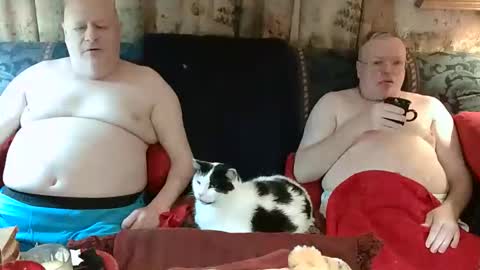 Daddy online show from April 13, 2026, 7:14 am