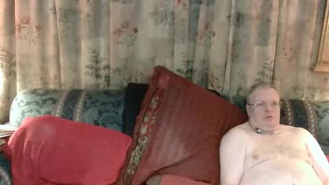 Daddy online show from April 26, 2026, 7:39 am