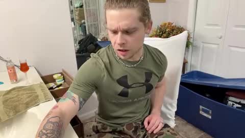 DaddydayDrinkz online show from February 16, 2025, 5:37 am