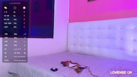 Snapshot of daddyissuesss_ chatting on December 20, 2024, 7:50 pm JAZMIN online show from December 20, 2024, 7:50 pm