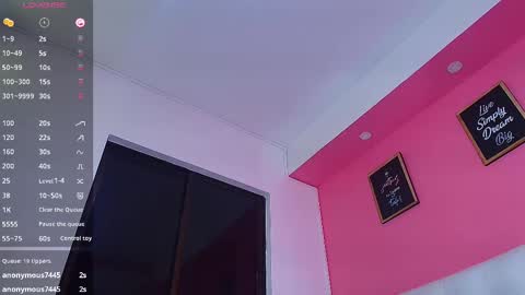 Snapshot of daddyissuesss_ chatting on February 27, 2025, 10:42 pm JAZMIN online show from February 27, 2025, 10:42 pm