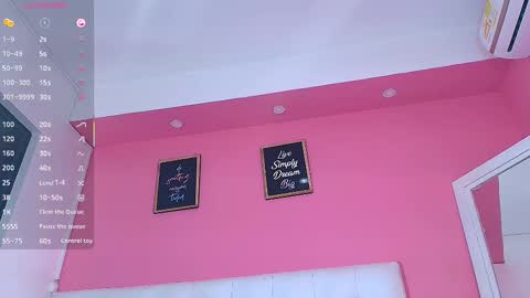 Snapshot of daddyissuesss_ chatting on March 4, 2025, 10:27 pm JAZMIN online show from March 4, 2025, 10:27 pm