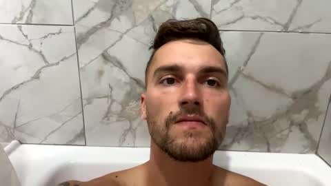 Snapshot of daddyjusti15 chatting on October 16, 2025, 5:47 pm daddyjusti15 online show from October 16, 2025, 5:47 pm