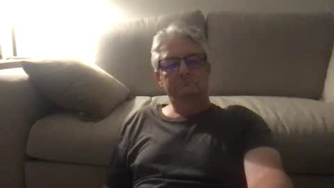 daddymike92883_1 online show from December 3, 2024, 5:42 am