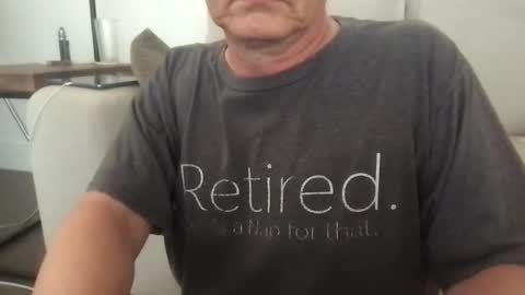 daddymike92883_1 online show from March 8, 2025, 11:18 pm