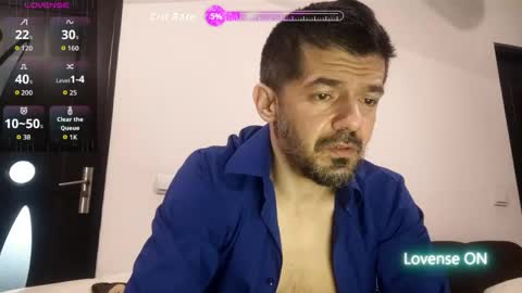 daddynextdoor86 online show from April 21, 2026, 4:41 am
