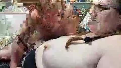 Snapshot of daddyshome4115 chatting on January 3, 2025, 4:44 am Daddyshome4115 online show from January 3, 2025, 4:44 am