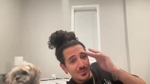 Snapshot of daddyslittlemiss chatting on February 22, 2025, 4:40 am daddyslittlemiss online show from February 22, 2025, 4:40 am