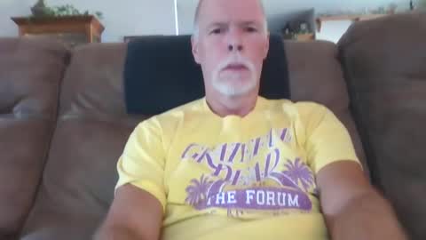 daddysmk online show from September 13, 2025, 4:07 pm