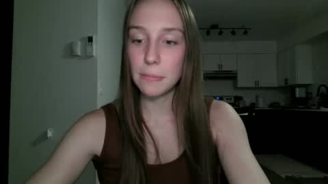 Snapshot of daddysssgoodgirl chatting on October 9, 2025, 6:00 am daddys good girl online show from October 9, 2025, 6:00 am
