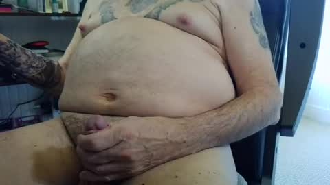 Snapshot of daddytrash chatting on June 14, 2026, 12:52 am daddytrash online show from June 14, 2026, 12:52 am