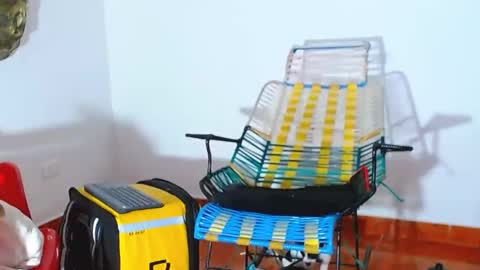 Snapshot of daddytronks17 chatting on February 18, 2025, 11:08 pm daddytronks17 online show from February 18, 2025, 11:08 pm